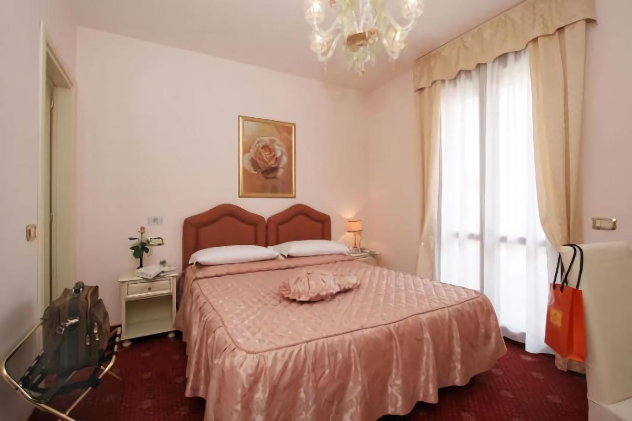 Nice Hotel Mestre Zewnętrze zdjęcie